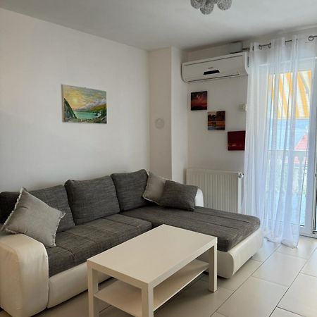 Appartement Haus Ella à Novi Vinodolski Extérieur photo