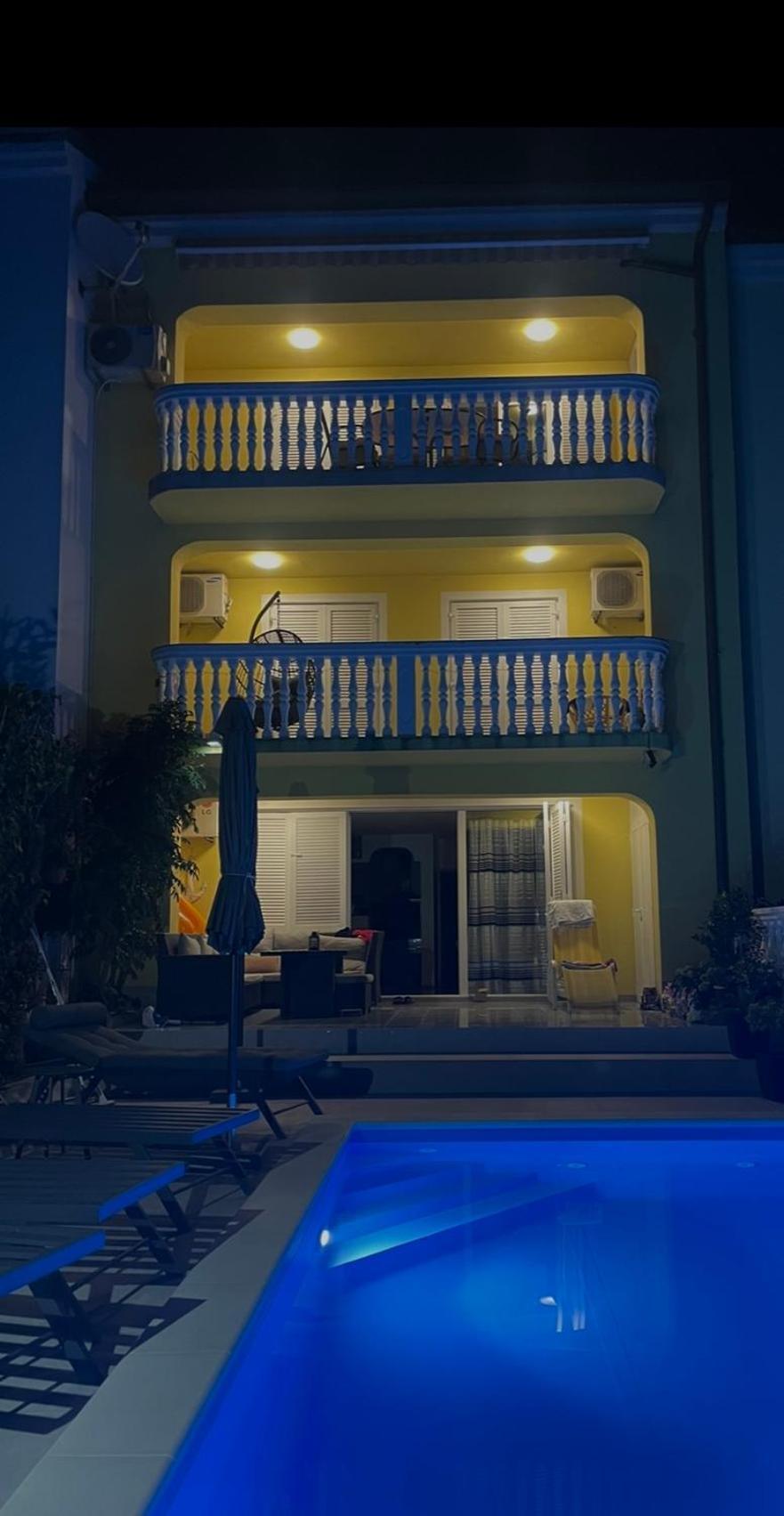 Appartement Haus Ella à Novi Vinodolski Extérieur photo