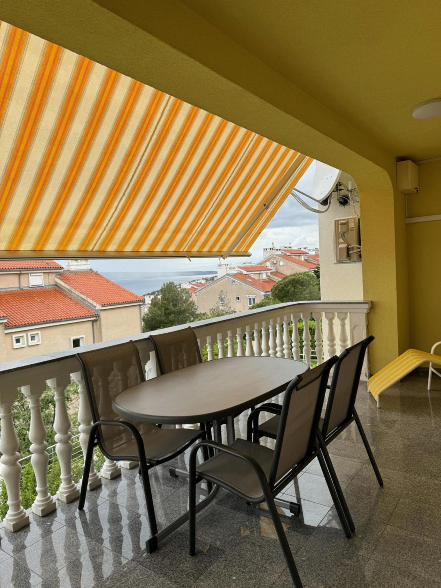 Appartement Haus Ella à Novi Vinodolski Extérieur photo