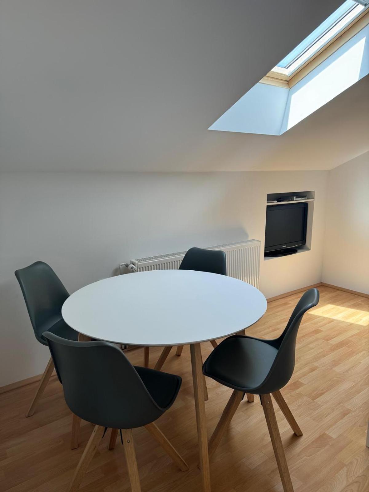 Appartement Haus Ella à Novi Vinodolski Extérieur photo